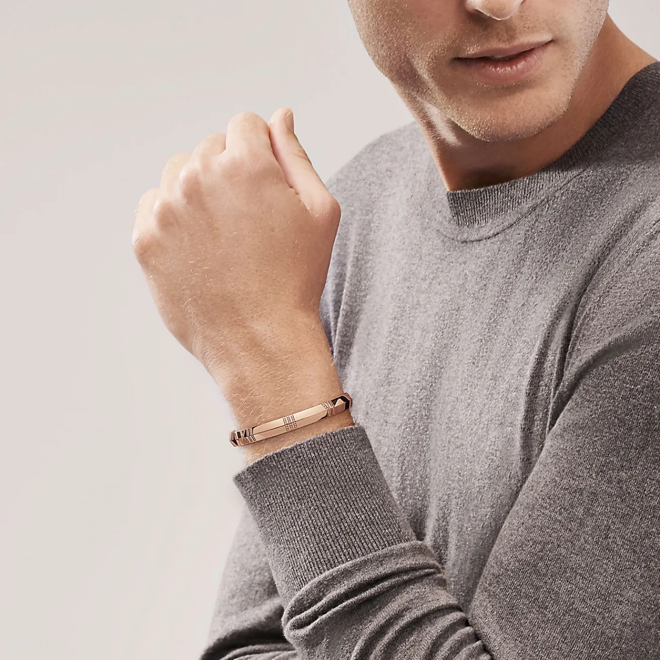 Tiffany & Co. Atlas® X Closed Wide Hinged Bangle in Rose Gold with Diamonds | ^ Bracelets|Men's Jewelry