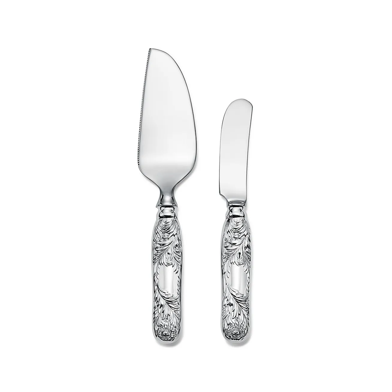 Tiffany & Co. Chrysanthemum cheese knife and server in sterling silver. | ^ The Couple|Wedding Gifts