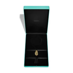 Tiffany & Co. Elsa Peretti® Bean® design Necklace of Green Jade with Yellow Gold, 29 x 50 mm | ^ Necklaces & Pendants|Gold Jewelry