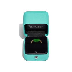 Tiffany & Co. Elsa Peretti® Bean® design Ring in Yellow Gold with Green Jade, 12 mm | ^ Rings|New Jewelry