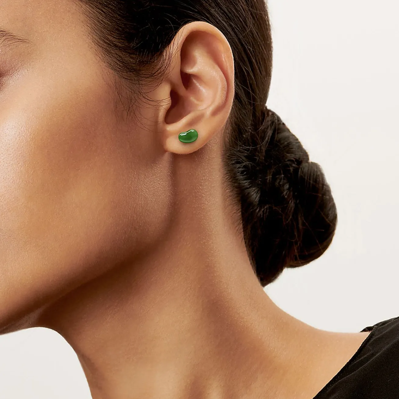 Tiffany & Co. Elsa Peretti® Bean® design earrings in 18k gold and green jade. | ^ Earrings|Gold Jewelry