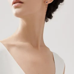 Tiffany & Co. Elsa Peretti® Color by the Yard earrings in platinum with rubies. | ^ Platinum Jewelry|Colored Gemstone Jewelry