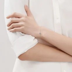 Tiffany & Co. Elsa Peretti® Color by the Yard bracelet in sterling silver with an aquamarine. | ^ Bracelets|Sterling Silver Jewelry