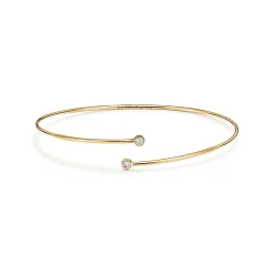 Tiffany & Co. Elsa Peretti® Diamond Hoop single-row bangle in 18k gold with diamonds, medium. | ^ Bracelets|Dainty Jewelry