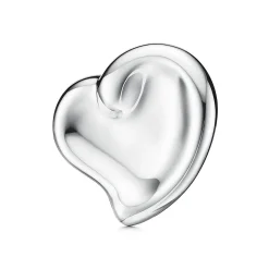 Tiffany & Co. Elsa Peretti® Heart dish in sterling silver. | ^ Elsa Peretti®|Decor