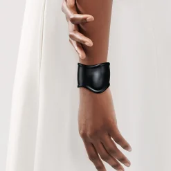 Tiffany & Co. Elsa Peretti® medium Bone cuff in black finish over copper, 61 mm wide. | ^ Bracelets|Gifts for Her