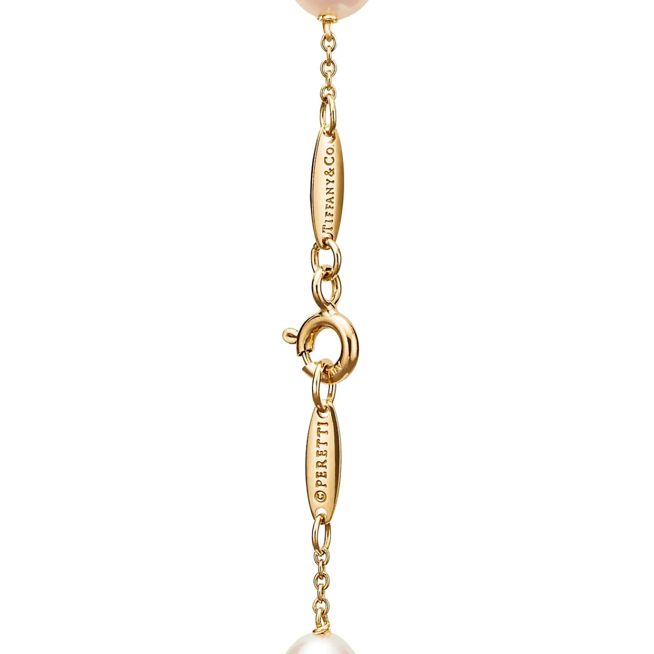 Tiffany & Co. Elsa Peretti® Pearls by the Yard™ bracelet in 18k gold. | ^ Bracelets|Gifts for Her