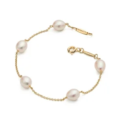 Tiffany & Co. Elsa Peretti® Pearls by the Yard™ bracelet in 18k gold. | ^ Bracelets|Gifts for Her