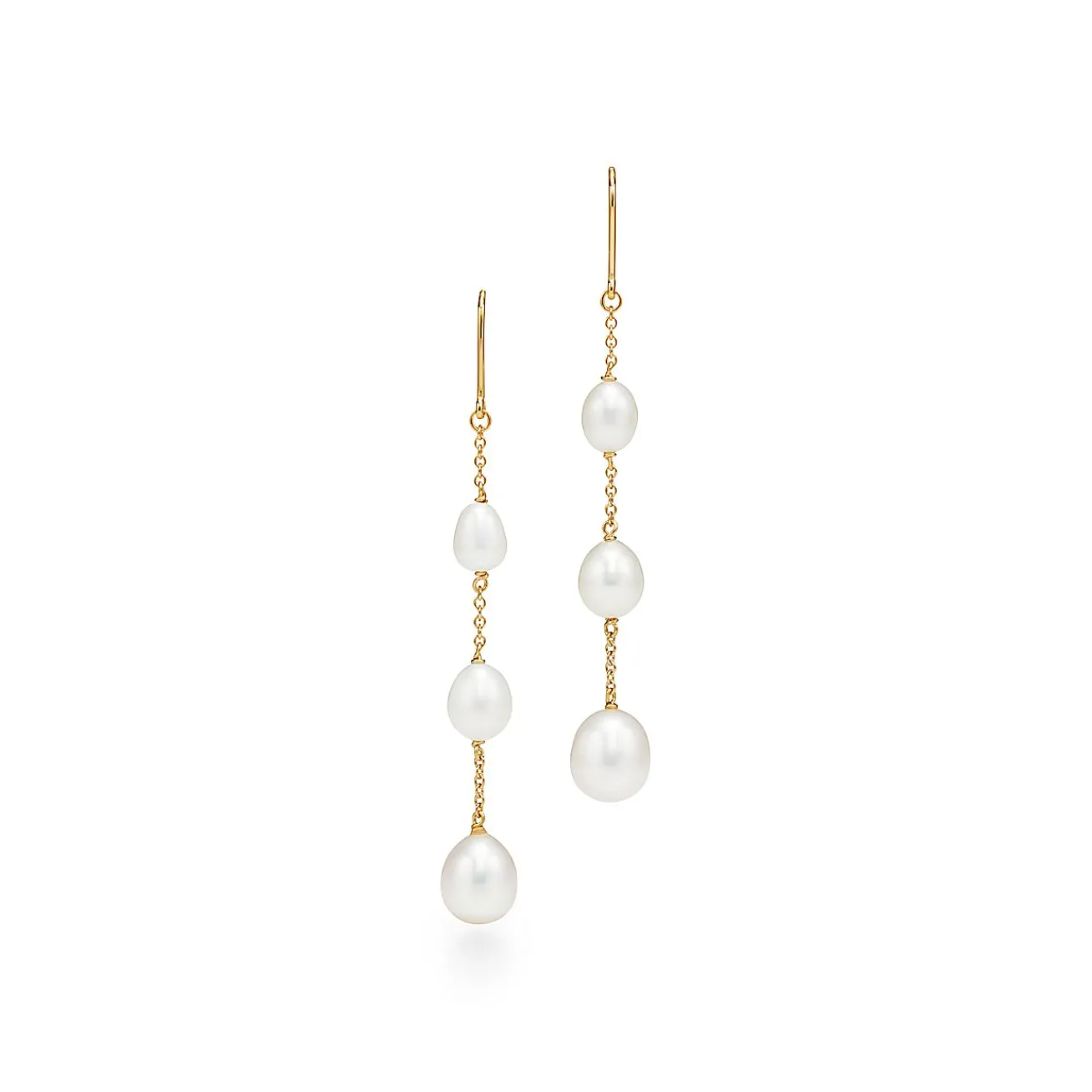 Tiffany & Co. Elsa Peretti® Pearls by the Yard™ chain earrings in 18k gold. | ^ Earrings|Gold Jewelry