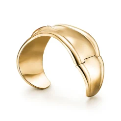 Tiffany & Co. Elsa Peretti® Small Bone Cuff in Yellow Gold with Tiger's Eye, 43 mm Wide | ^ Bracelets|Gold Jewelry