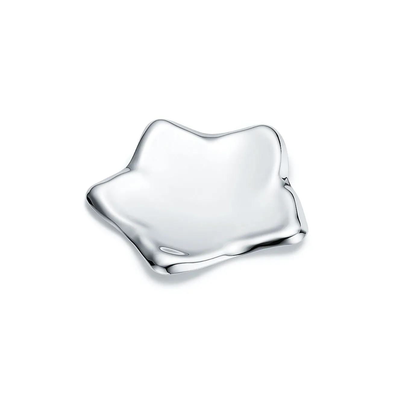 Tiffany & Co. Elsa Peretti® star dish. Sterling silver, 4" across. | ^ Gifts to Personalize|Decor