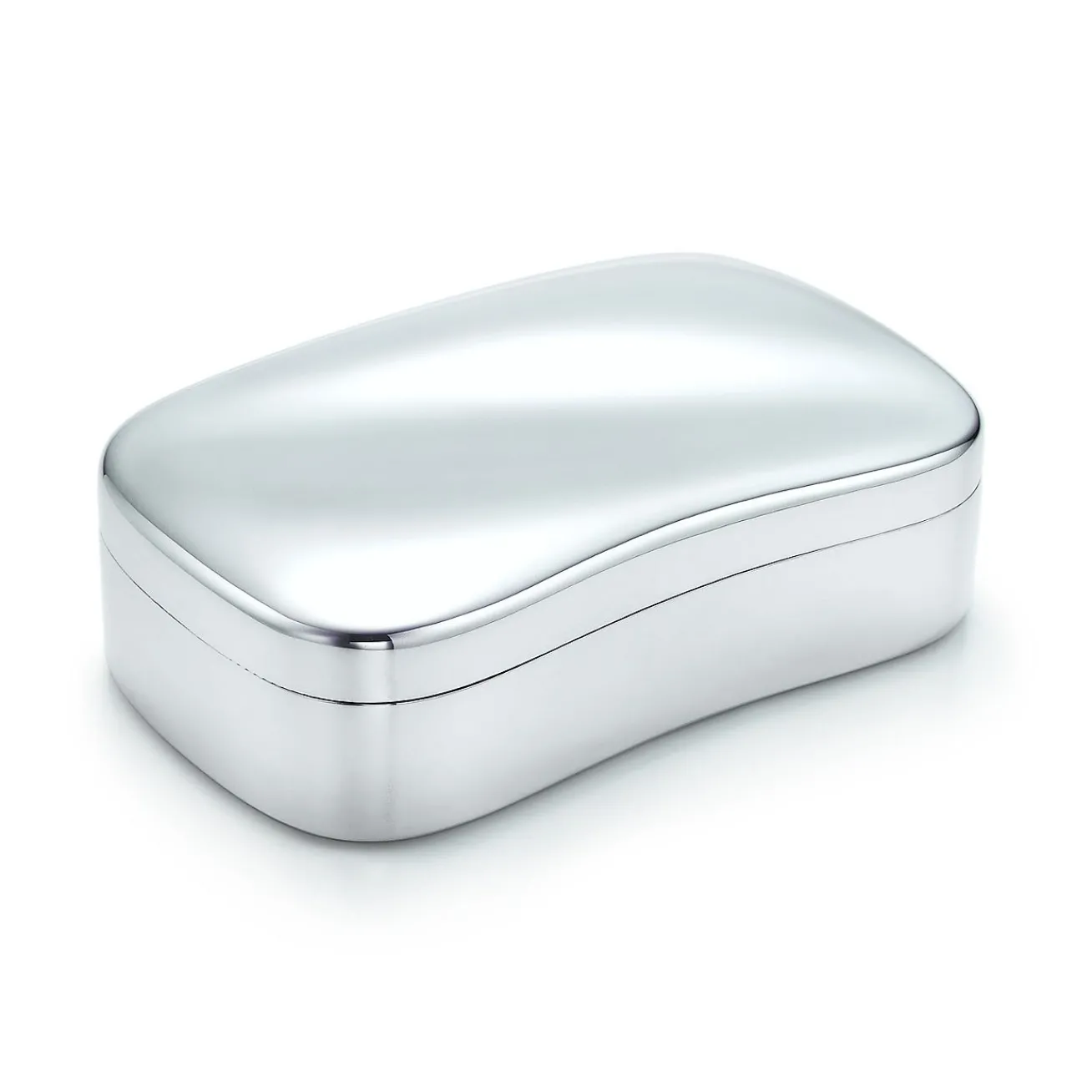 Tiffany & Co. Elsa Peretti® Wave box, small. Sterling silver. | ^ Elsa Peretti®|Gifts to Personalize