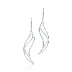 Tiffany & Co. Elsa Peretti® Wave earrings in sterling silver, small. | ^ Earrings|Sterling Silver Jewelry