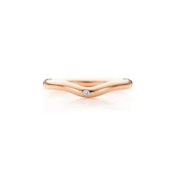 Tiffany & Co. Elsa Peretti® wedding band ring with a diamond in 18k rose gold, 2 mm wide. | ^Women Rings|Rose Gold Jewelry