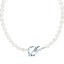 Tiffany & Co. Freshwater pearl toggle necklace in sterling silver. | ^ Necklaces & Pendants|Sterling Silver Jewelry