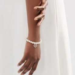 Tiffany & Co. Paloma Picasso® Olive Leaf pearl heart bracelet in sterling silver, medium. | ^ Bracelets|Gifts for Her