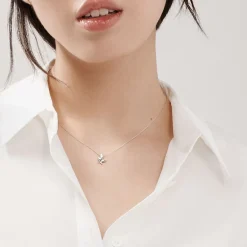Tiffany & Co. Paloma Picasso® Olive Leaf pendant in sterling silver, mini. | ^ Necklaces & Pendants|Sterling Silver Jewelry