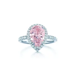 Tiffany & Co. Pear-shaped pink diamond ring in platinum with white diamonds. | ^ Platinum Jewelry|Diamond Jewelry