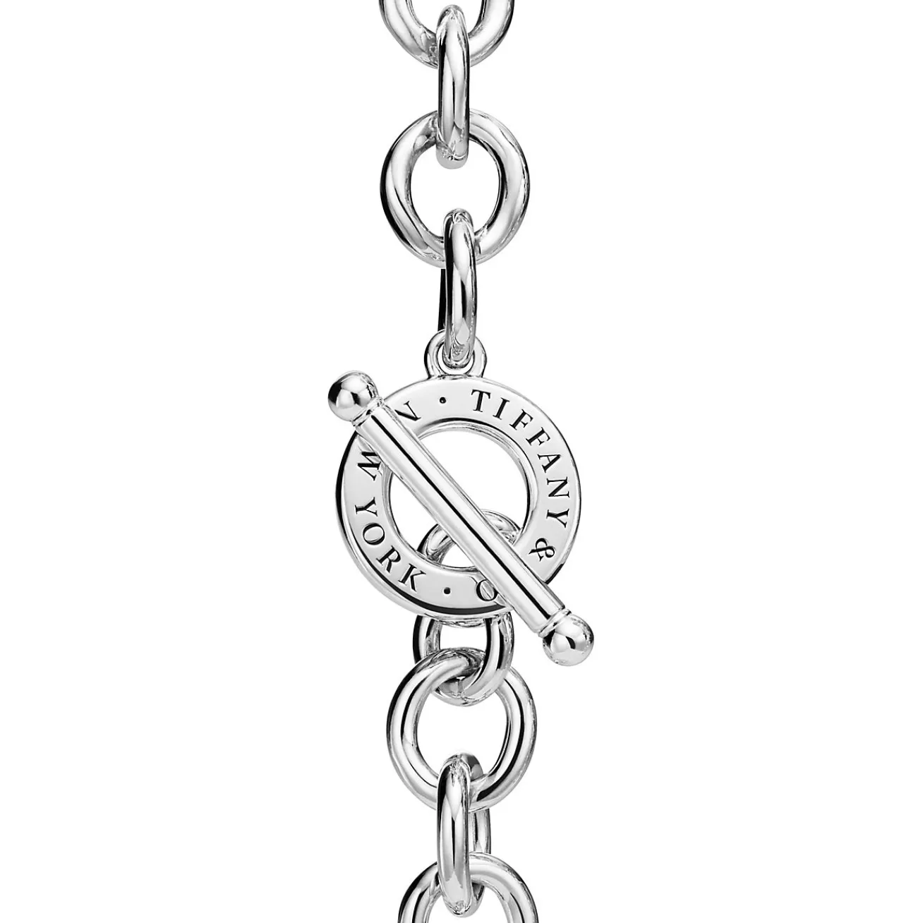 Tiffany & Co. Return to Tiffany® Full Heart Toggle Necklace in Sterling Silver | ^ Necklaces & Pendants|Gifts for Her