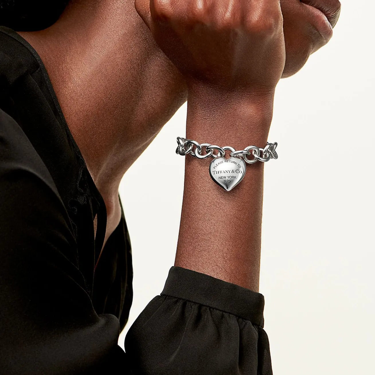 Tiffany & Co. Return to Tiffany® Full Heart Toggle Bracelet in Sterling Silver | ^ Bracelets|Gifts for Her