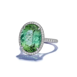 Tiffany & Co. Ring in Platinum with a Green Tourmaline and Diamonds | ^ Rings|Diamond Jewelry