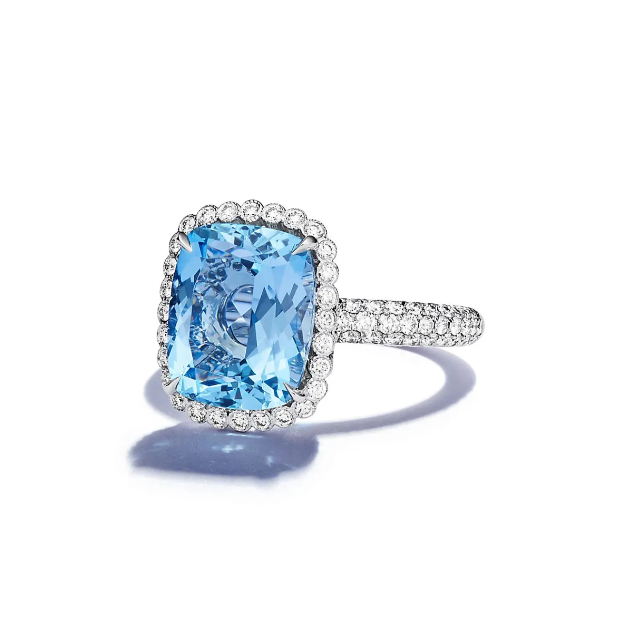 Tiffany & Co. Ring in Platinum with an Aquamarine and Diamonds | ^ Rings|Diamond Jewelry