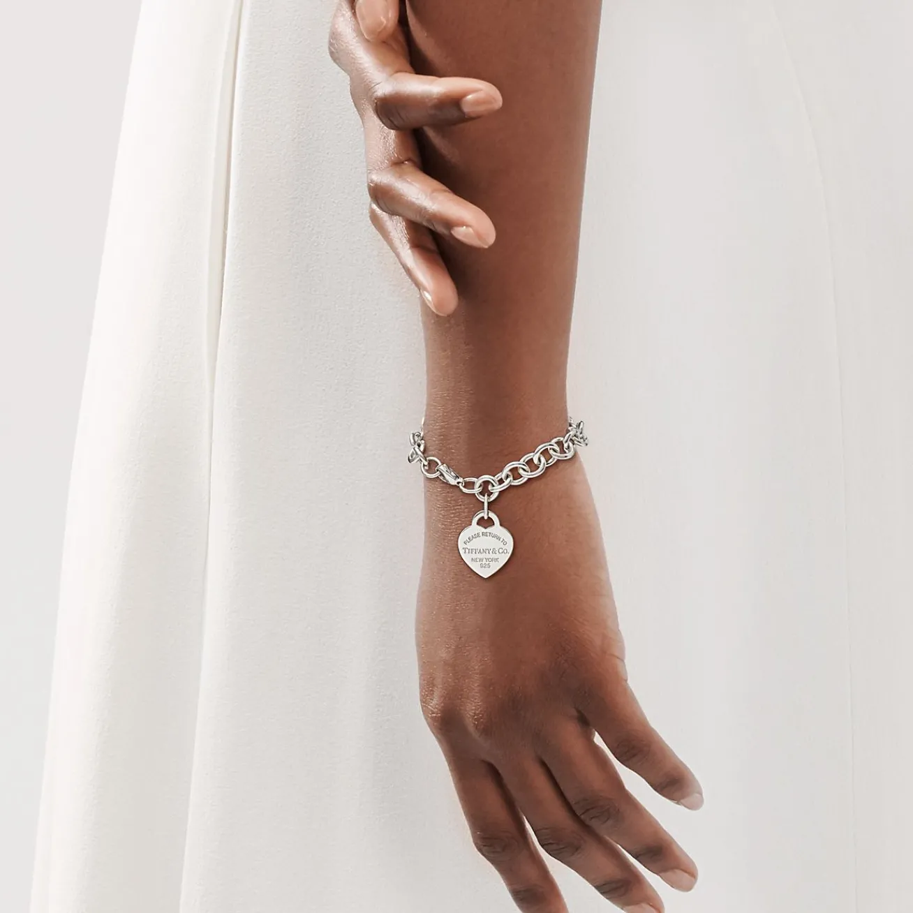 Tiffany & Co. Sterling Silver Heart Tag Charm Bracelet | ^ Bracelets|Gifts for Her