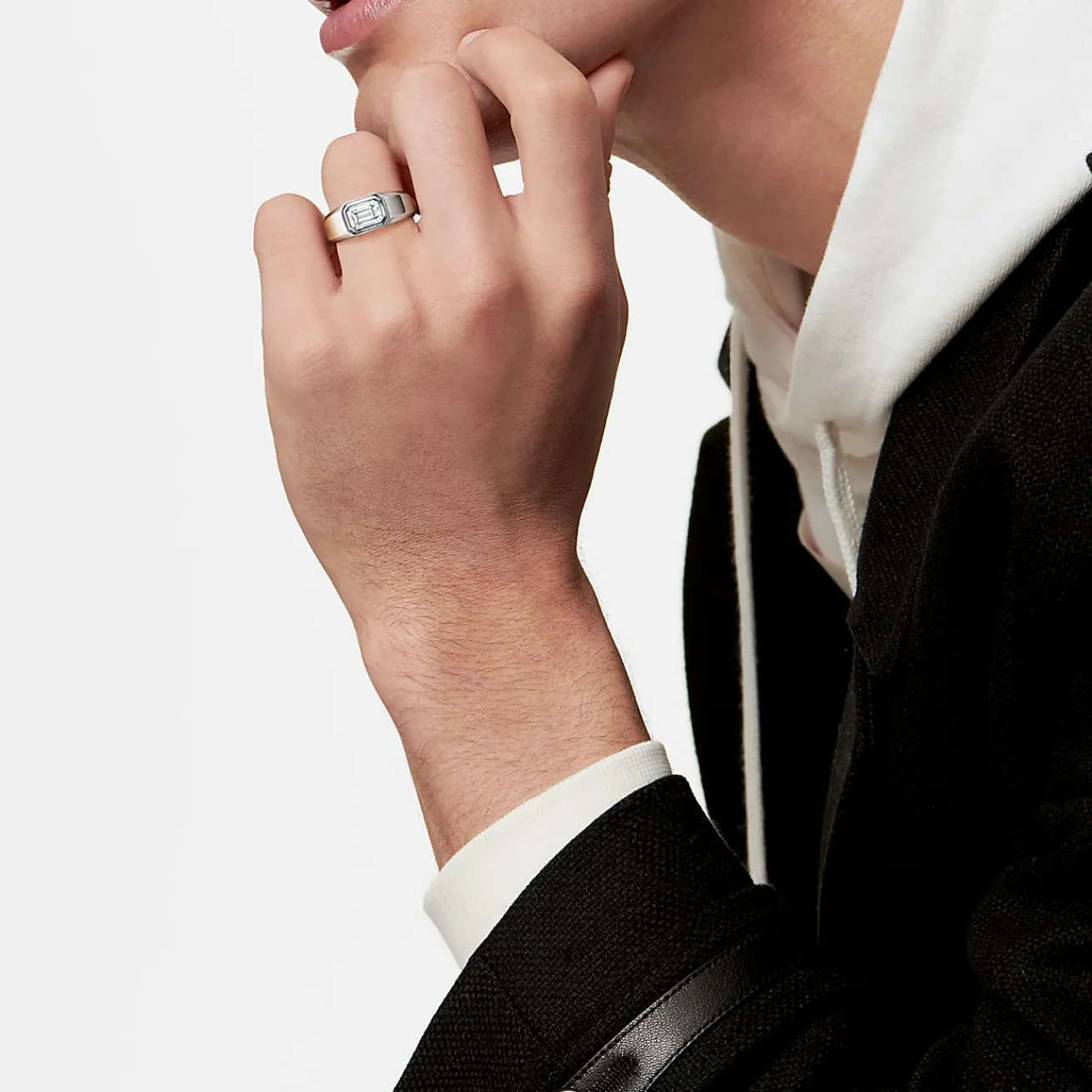 Tiffany & Co. The Charles Tiffany Setting Men's Engagement Ring in Platinum with a Diamond | ^ Men's Jewelry|Engagement Rings