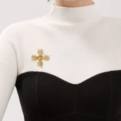 Tiffany & Co. Schlumberger® Maltese Cross clip of diamonds in 18k gold. | ^ Brooches|Men's Jewelry