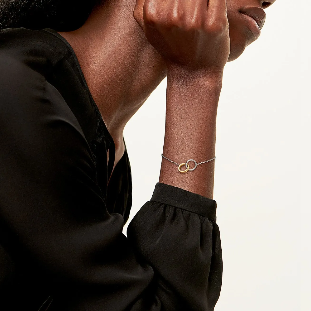 Tiffany & Co. Tiffany 1837® Interlocking Circles Chain Bracelet in Sterling Silver and Yellow | ^ Bracelets|Gifts for Her