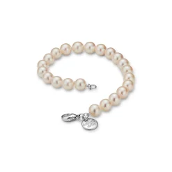 Tiffany & Co. Tiffany Essential Pearls bracelet of Akoya pearls with an 18k white gold clasp. | ^ Bracelets|Gold Jewelry