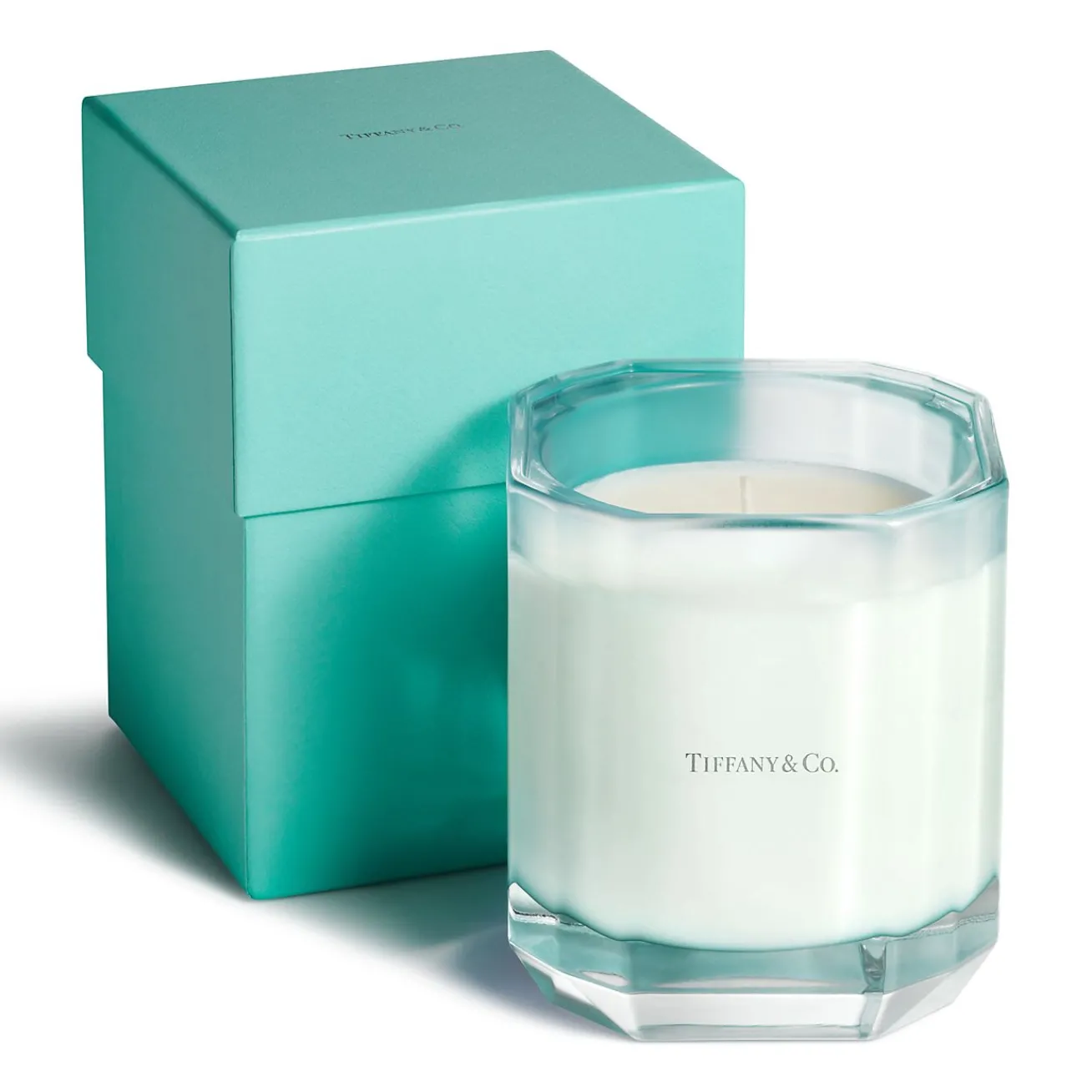 Tiffany & Co. Tiffany Facets 1837 Candle in Sapphire-colored Glass | ^ The Home|Housewarming Gifts