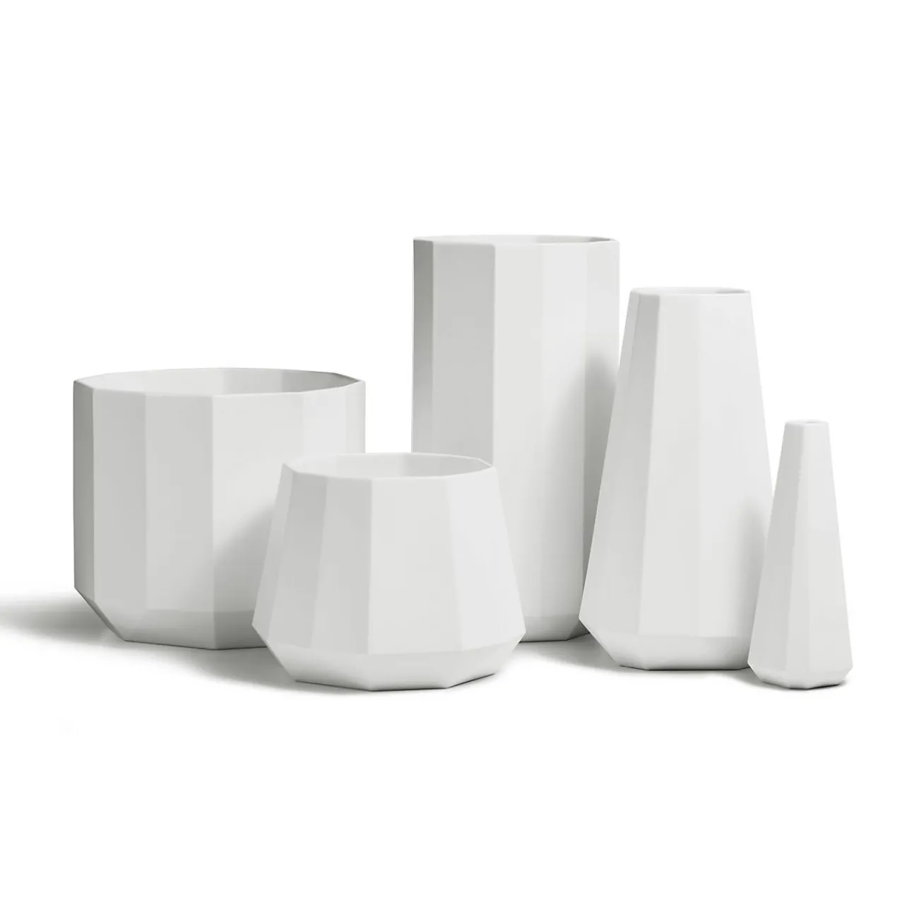 Tiffany & Co. Tiffany Facets Large Tapered Vase in Bone China | ^ Decor