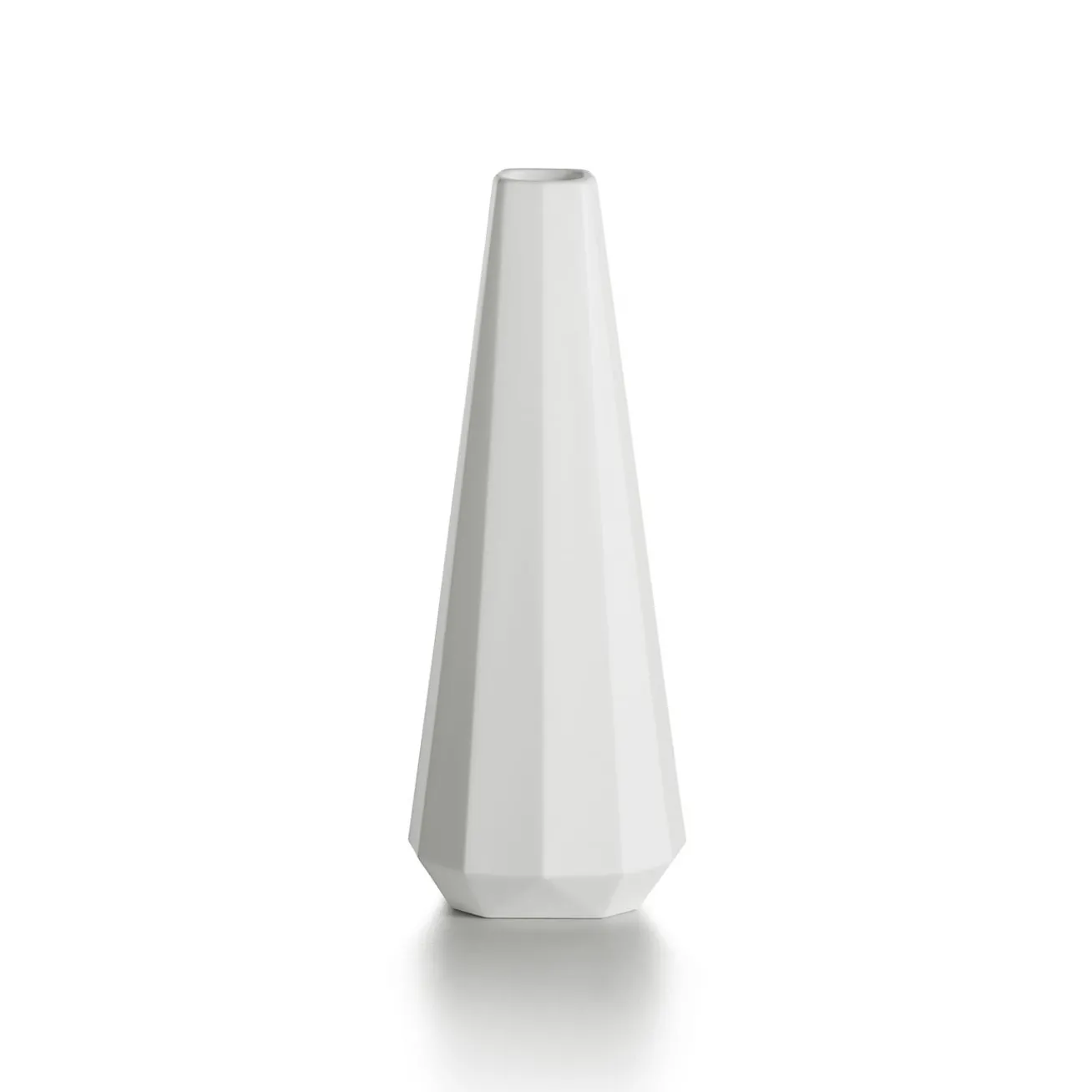 Tiffany & Co. Tiffany Facets Medium Tapered Vase in Bone China | ^ The Home|Housewarming Gifts