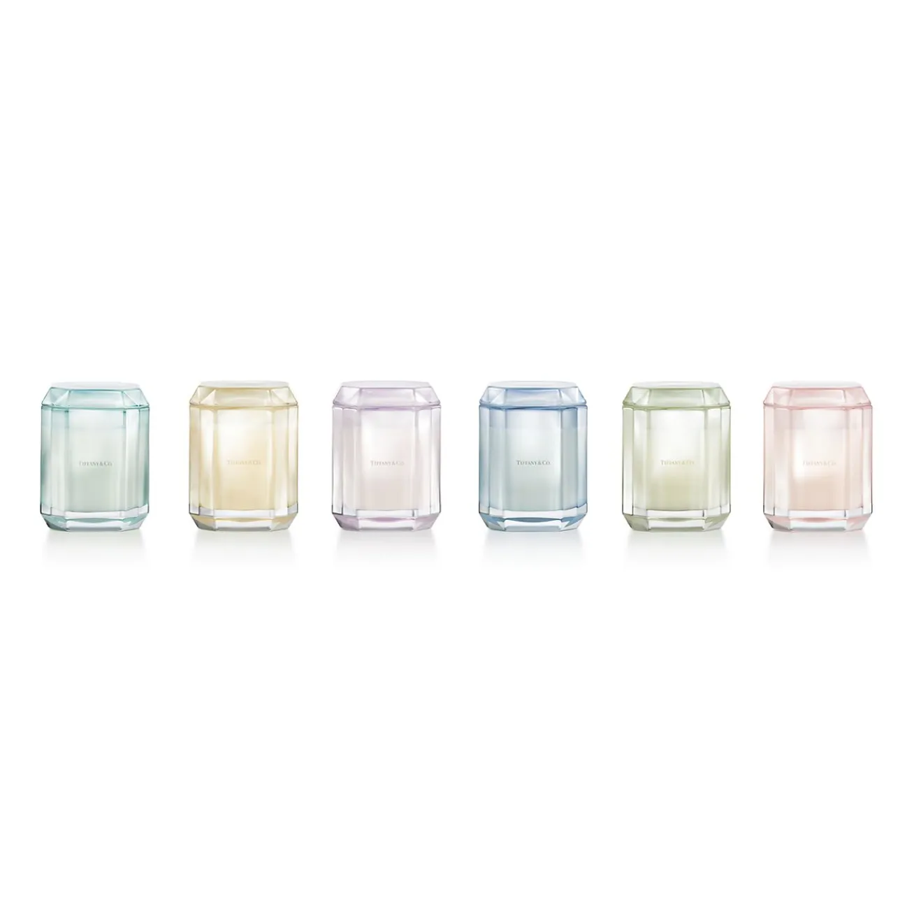 Tiffany & Co. Tiffany Facets 57th & Fifth Candle in Morganite-colored Glass | ^ The Home|Housewarming Gifts