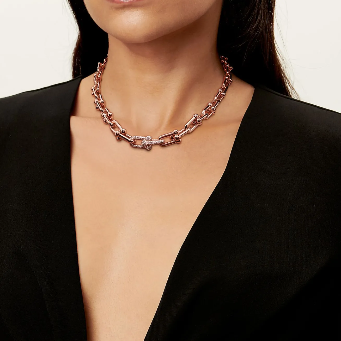 Tiffany & Co. Tiffany HardWear Graduated Link Necklace in Rose Gold with Pavé Diamonds | ^ Necklaces & Pendants|Men's Jewelry