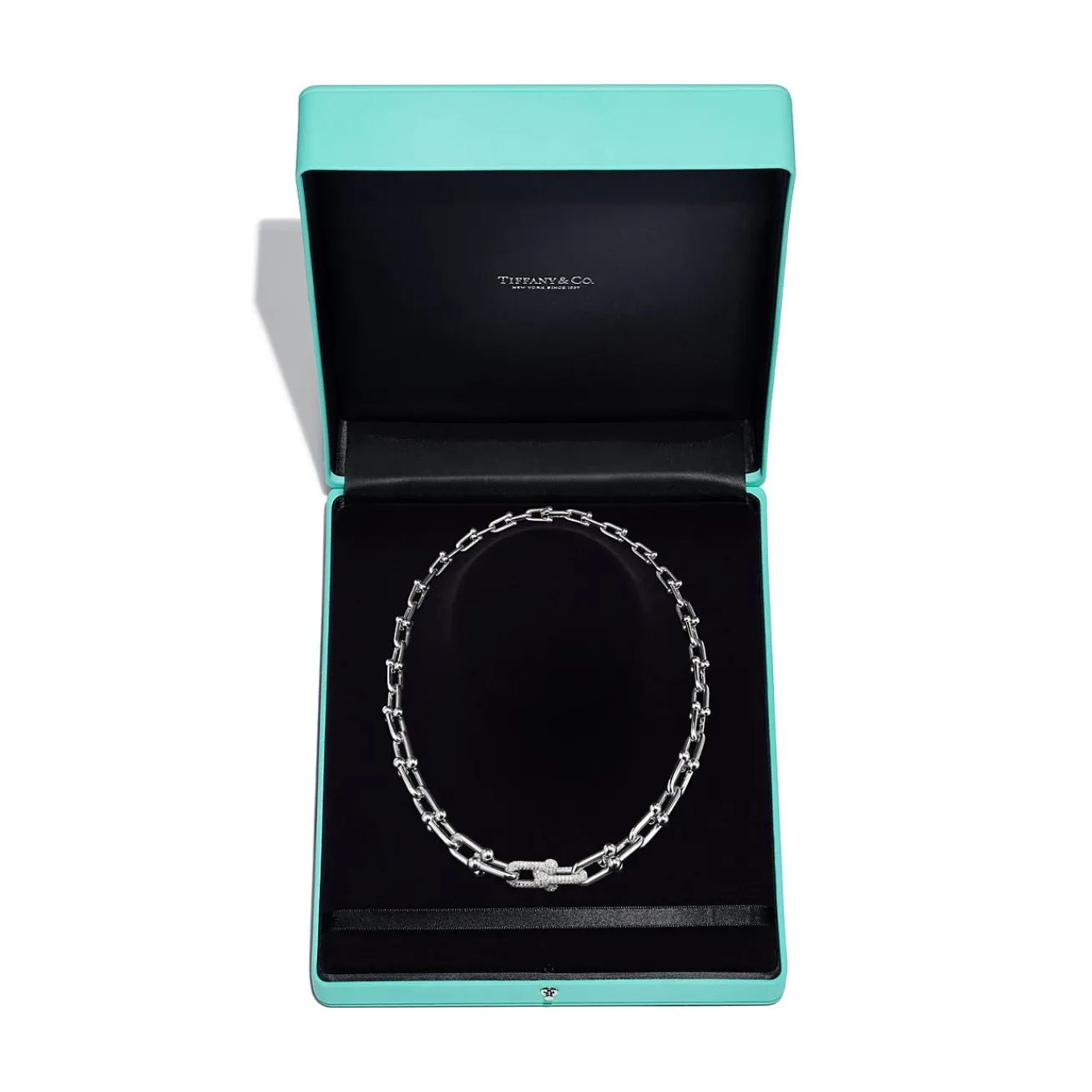 Tiffany & Co. Tiffany HardWear Graduated Link Necklace in White Gold with Pavé Diamonds | ^ Necklaces & Pendants|Men's Jewelry