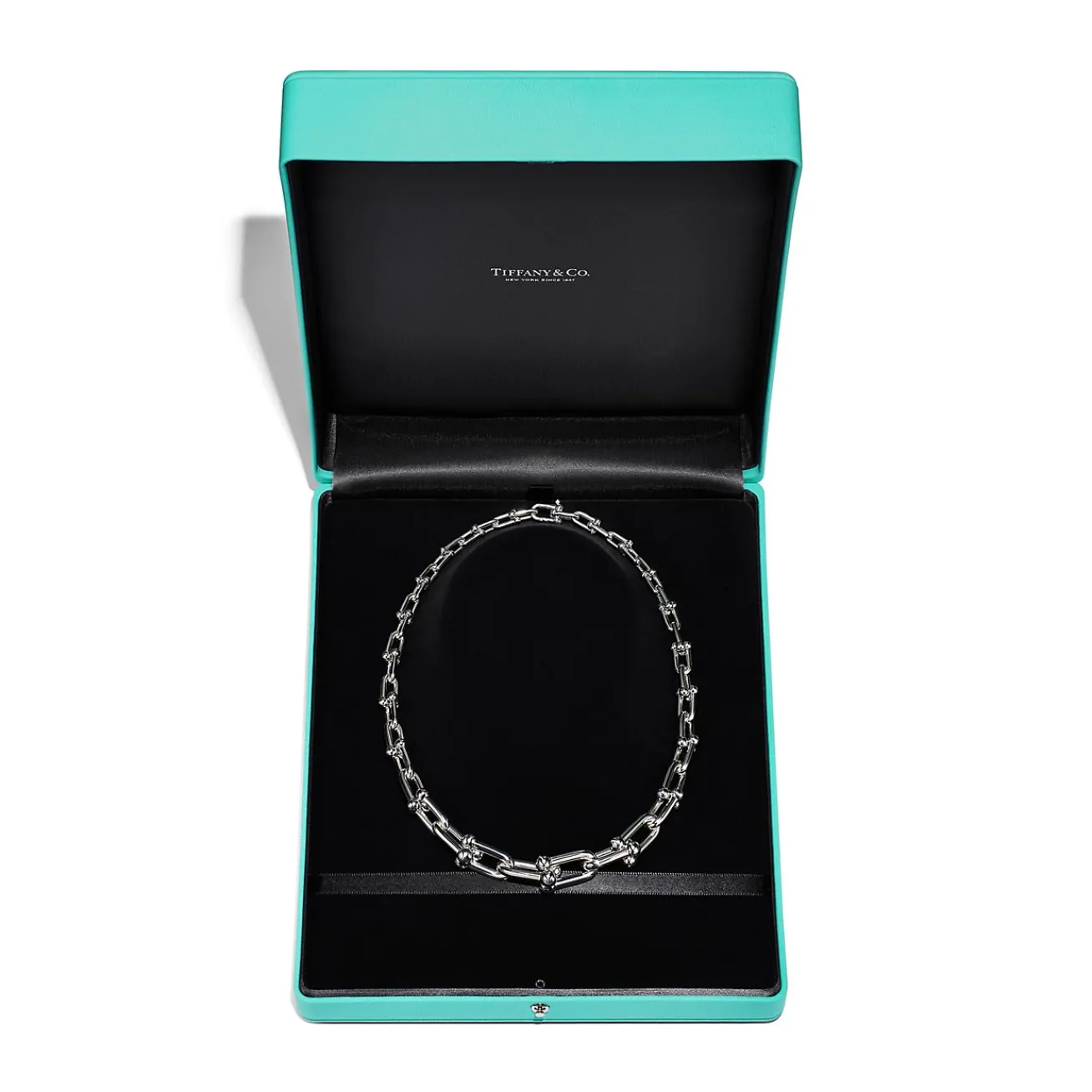 Tiffany & Co. Tiffany HardWear graduated link necklace in sterling silver. | ^ Necklaces & Pendants|Men's Jewelry