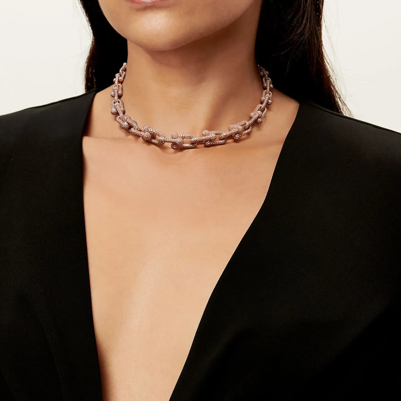 Tiffany & Co. Tiffany HardWear Graduated Link Necklace in Rose Gold with Pavé Diamonds | ^ Necklaces & Pendants|Rose Gold Jewelry