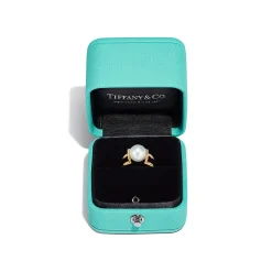 Tiffany & Co. Tiffany HardWear South Sea pearl ring in 18k gold. | ^ Rings|Men's Jewelry