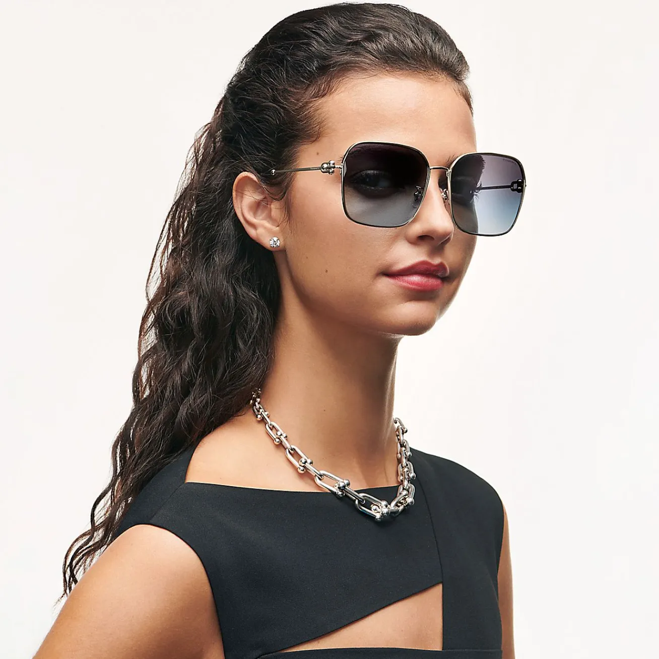 Tiffany & Co. Tiffany HardWear Sunglasses in Pale Gold-colored Metal with Gray Lenses | ^Women Tiffany HardWear|Sunglasses