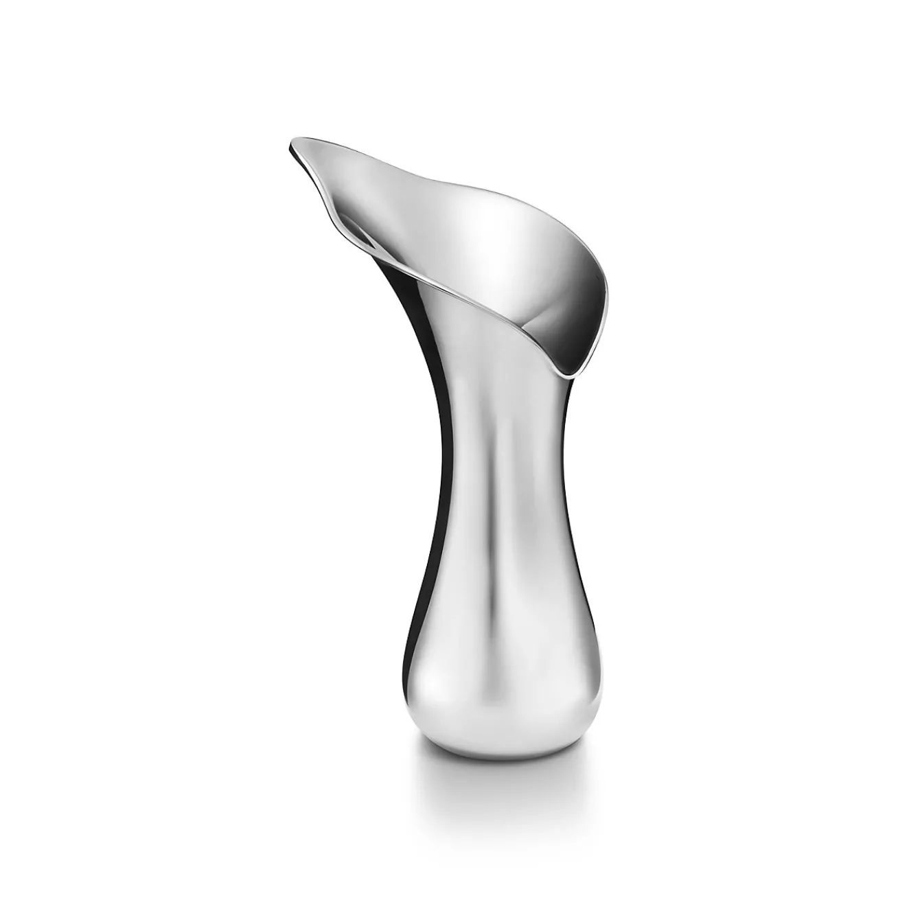 Tiffany & Co. Tiffany Home Essentials Lily Vase in Sterling Silver | ^ Decor
