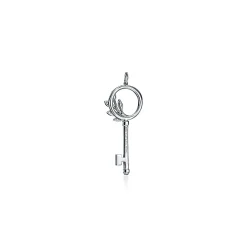 Tiffany & Co. Tiffany Keys Tiffany Victoria® diamond vine circle key in platinum, medium. | ^ Platinum Jewelry|Diamond Jewelry