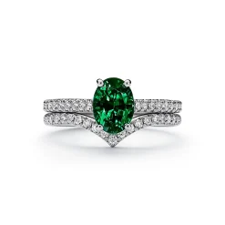 Tiffany & Co. Tiffany Novo® Oval Emerald Ring in Platinum with Pavé Diamonds | ^ Rings|Diamond Jewelry