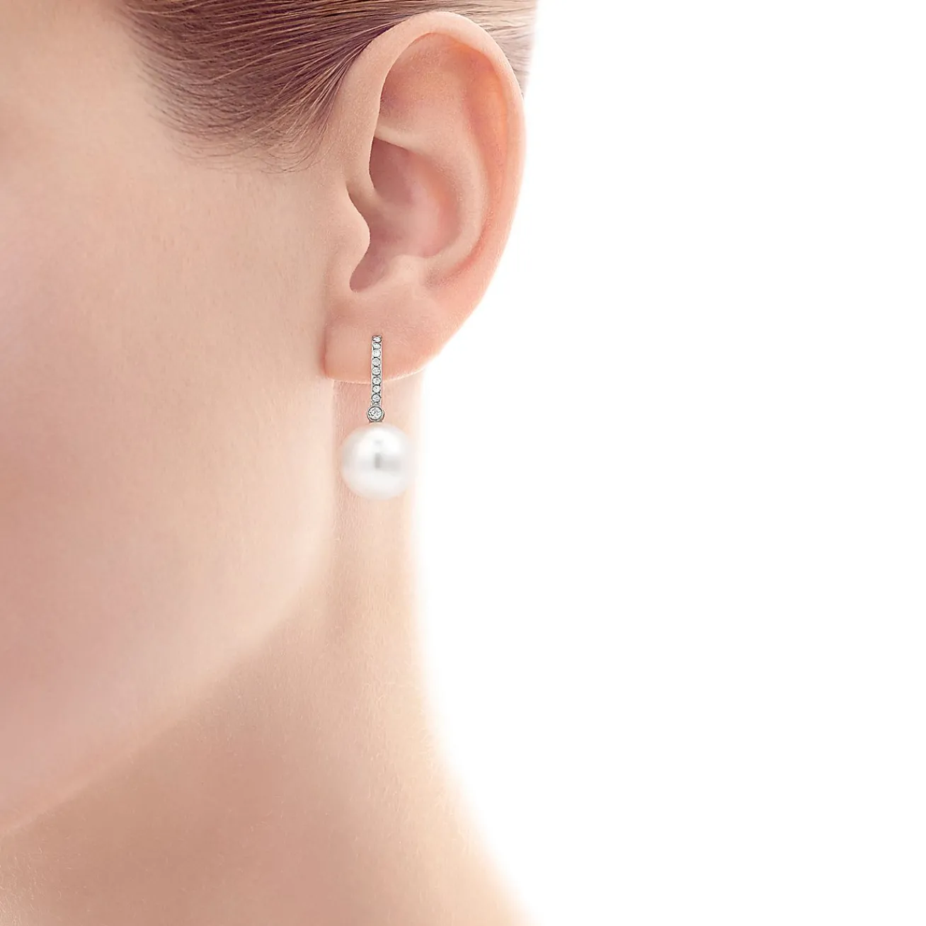Tiffany & Co. Tiffany South Sea Noble earrings in platinum with cultured pearls and diamonds. | ^ Earrings|Platinum Jewelry