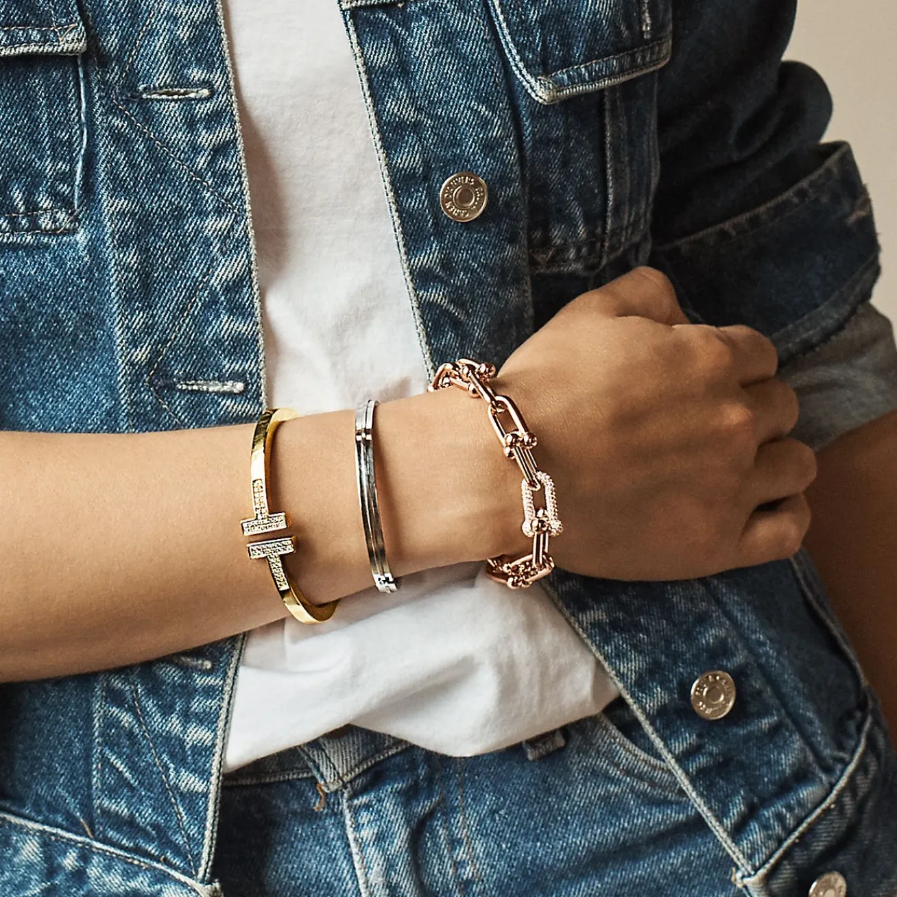 Tiffany & Co. Tiffany T pavé diamond square bracelet in 18k gold, medium. | ^ Bracelets|Men's Jewelry