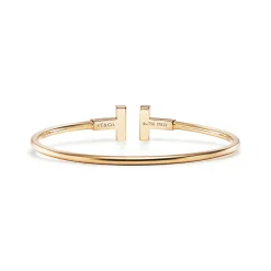Tiffany & Co. Tiffany T turquoise wire bracelet in 18k gold, medium. | ^ Bracelets|Gold Jewelry