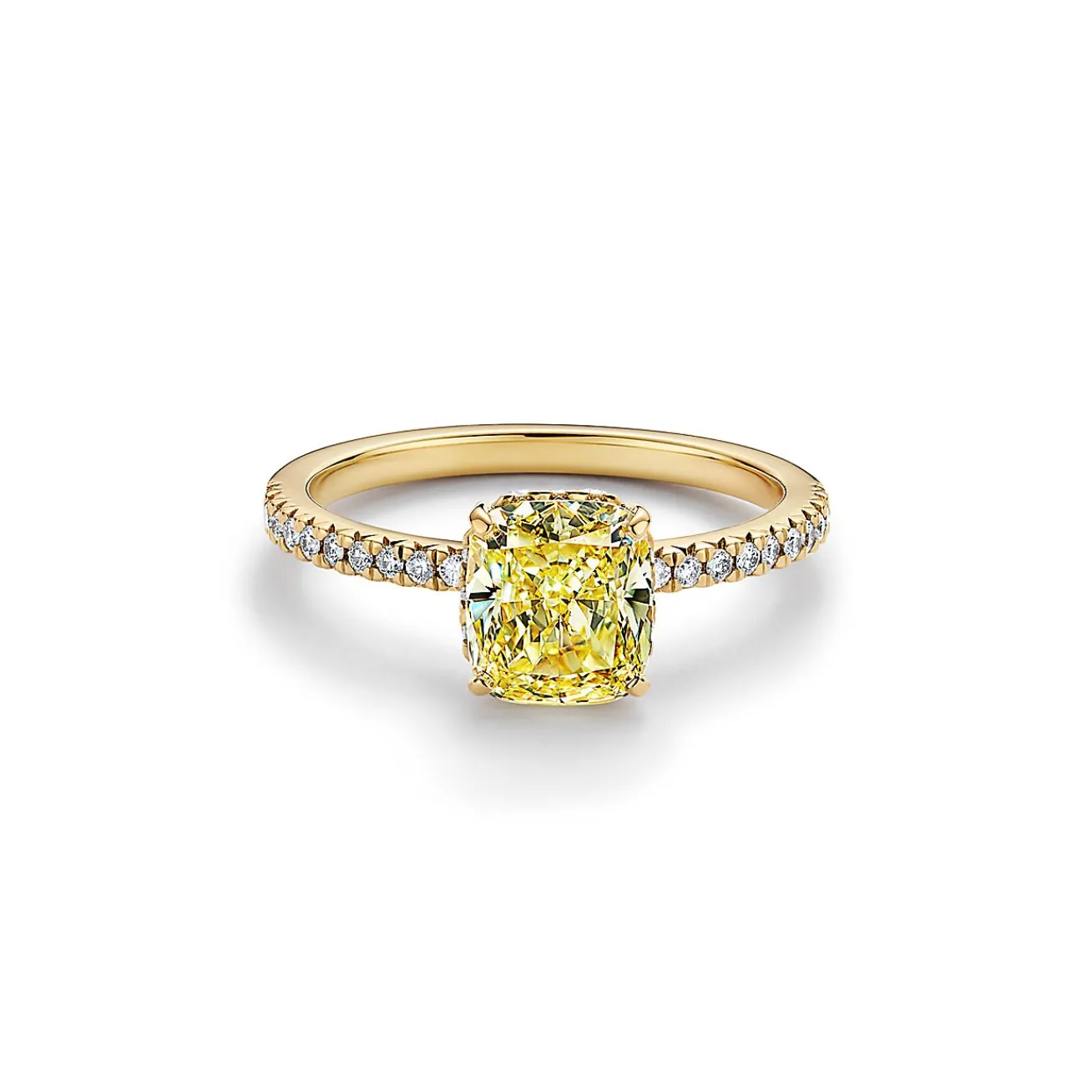 Tiffany & Co. Tiffany True® engagement ring in 18k yellow gold: an icon of modern love. | ^ Engagement Rings