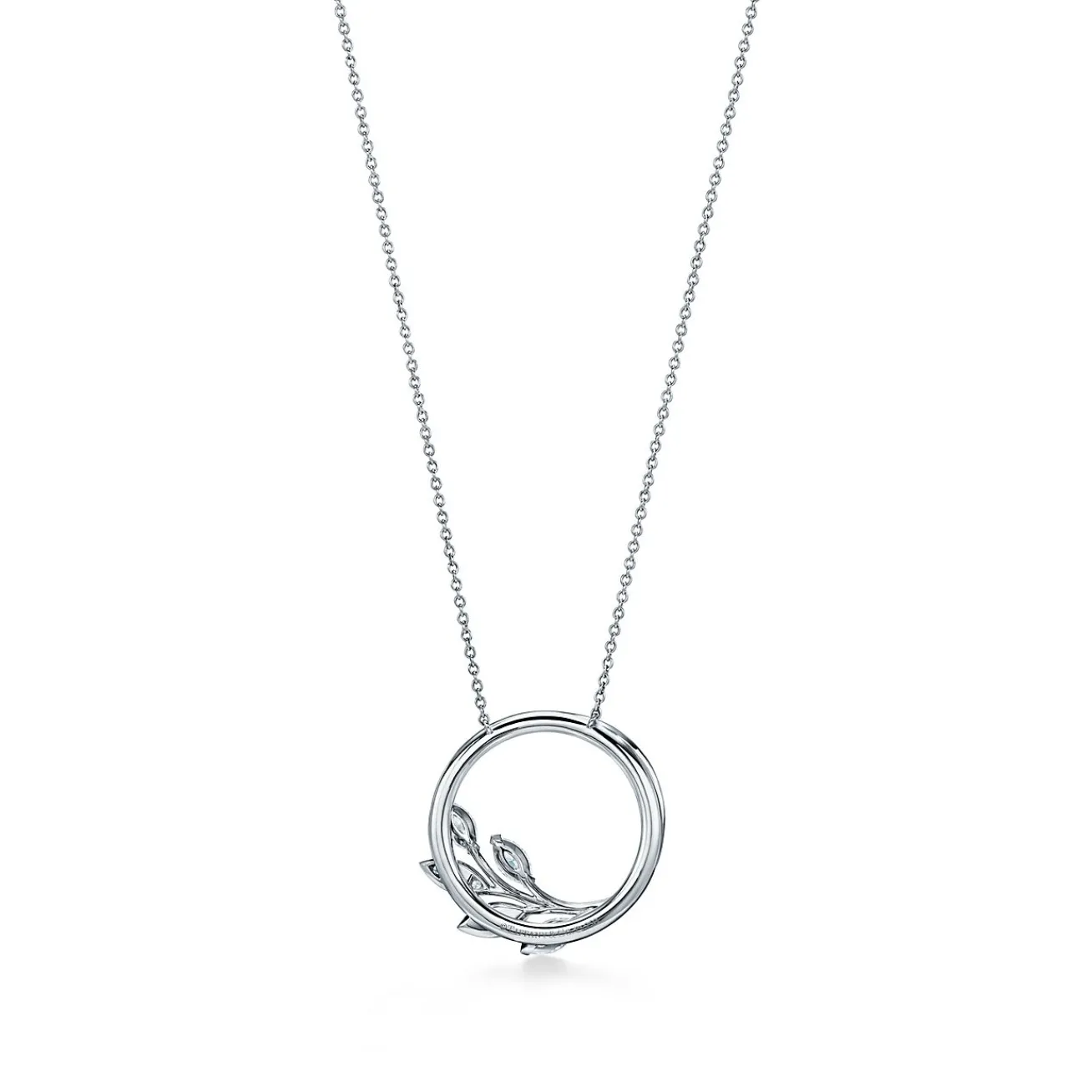 Tiffany & Co. Tiffany Victoria® diamond vine circle pendant in platinum, large. | ^ Necklaces & Pendants|Dainty Jewelry
