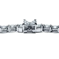 Tiffany & Co. Tiffany Victoria® diamond line necklace in platinum. | ^ Diamond Jewelry